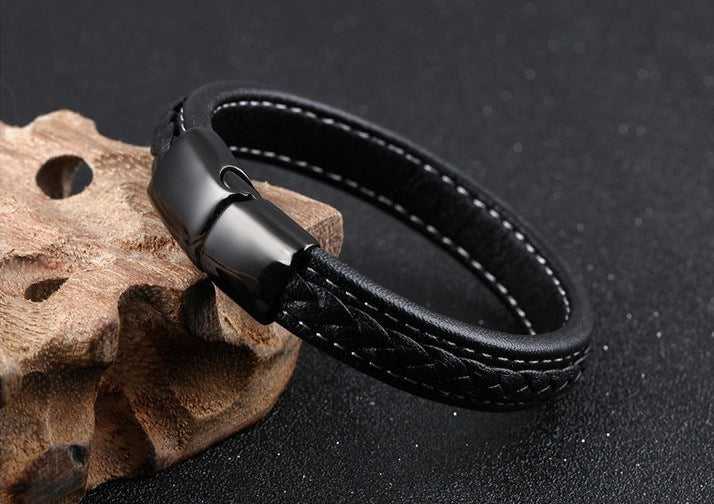 Ravel – Schwarzes Lederarmband mit Edelstahlverschluss